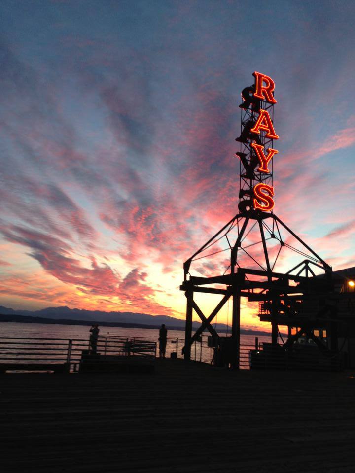 one of the great places in Seattle: Ray's at Sunset