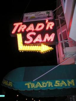 trad'r sam san francisco art