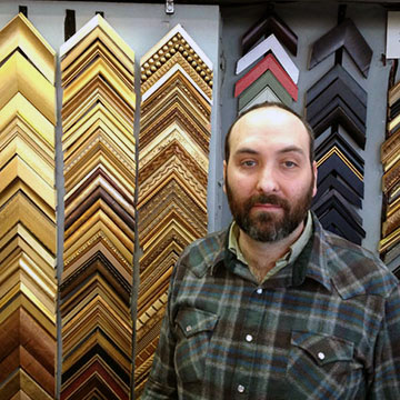 framer showing options for the best frames for art prints
